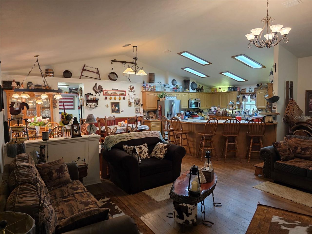 19355 SW 25th Place, Dunnellon, FL 34431 Photo