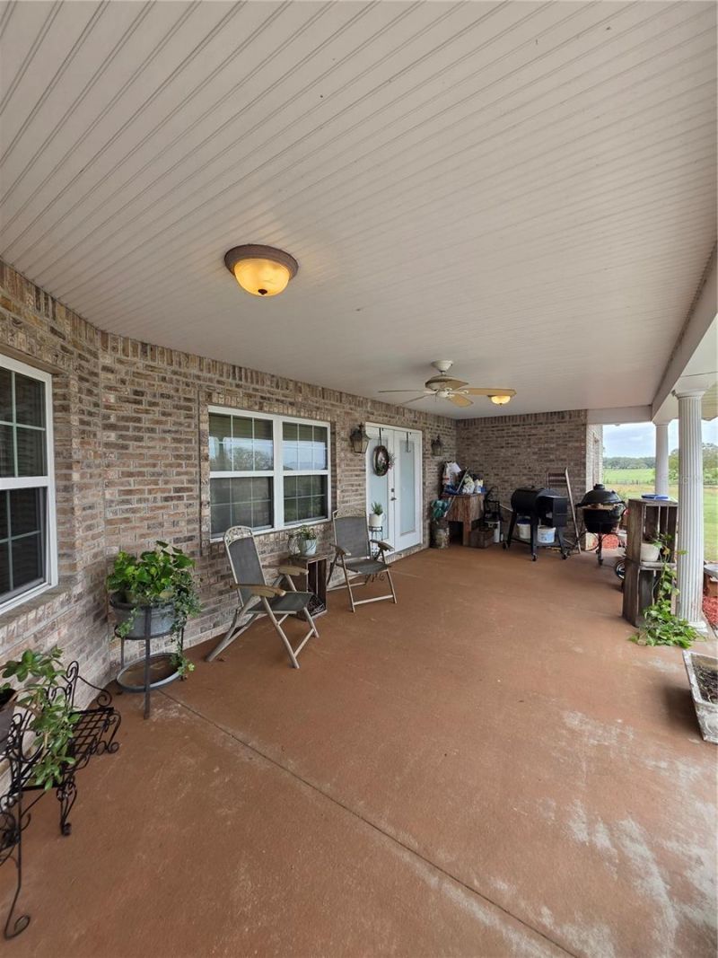 19355 SW 25th Place, Dunnellon, FL 34431 Photo