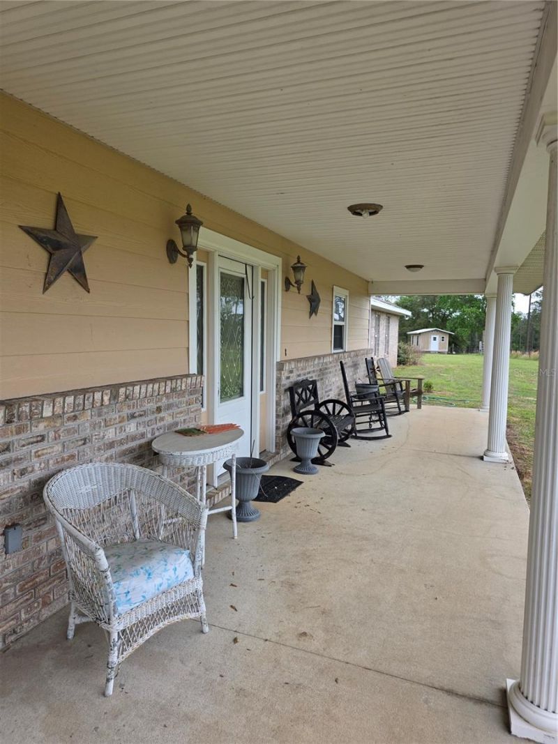 19355 SW 25th Place, Dunnellon, FL 34431 Photo