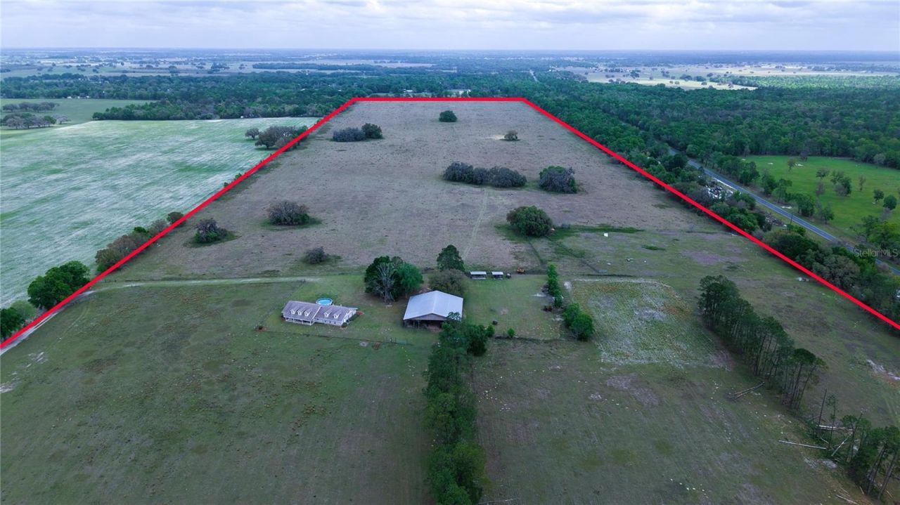 19355 SW 25th Place, Dunnellon, FL 34431 Photo