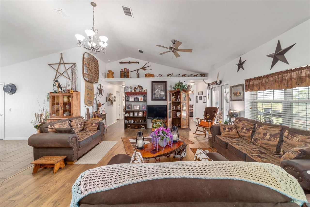 19355 SW 25th Place, Dunnellon, FL 34431 Photo