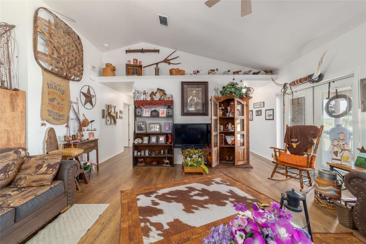 19355 SW 25th Place, Dunnellon, FL 34431 Photo