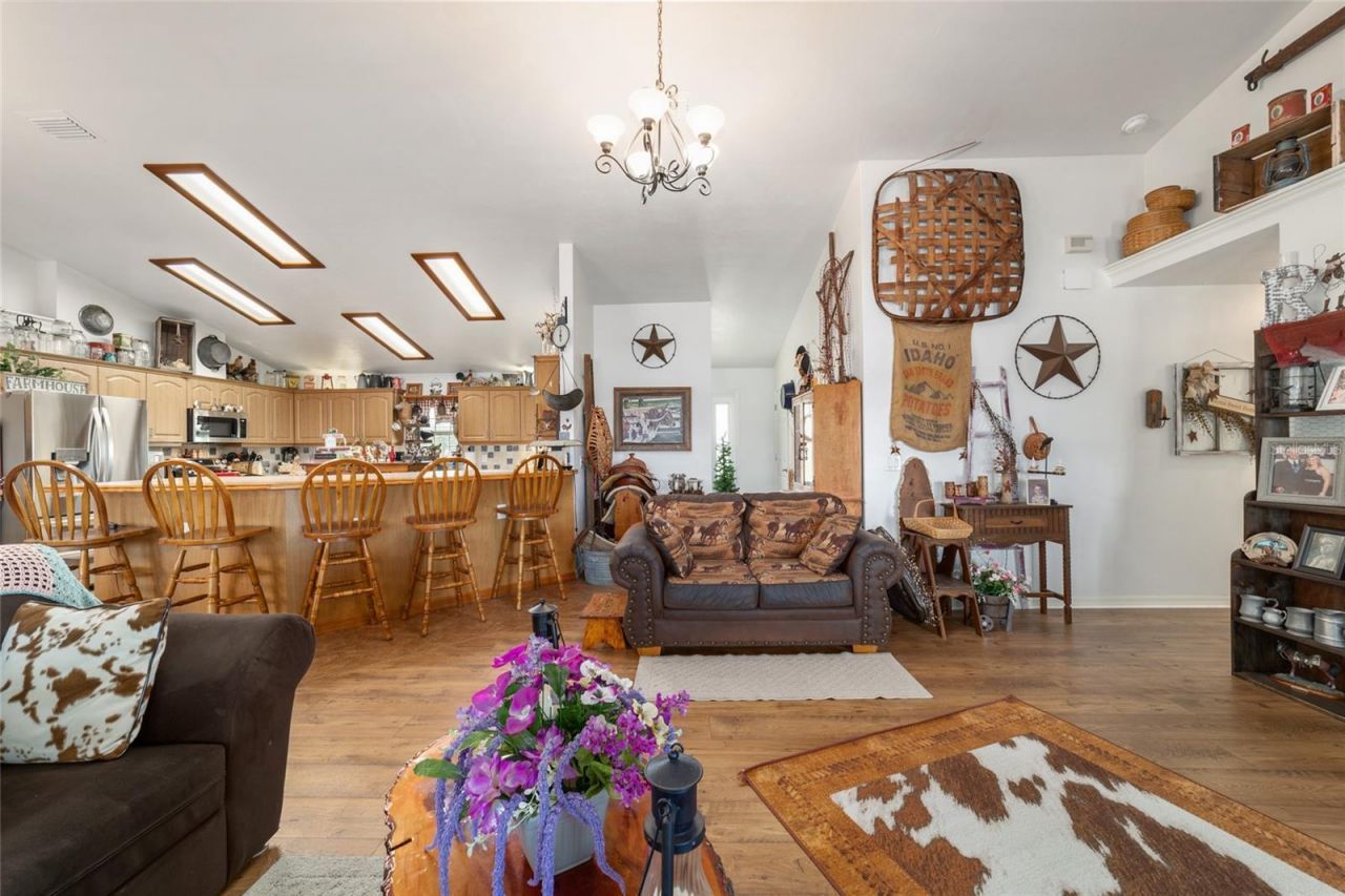 19355 SW 25th Place, Dunnellon, FL 34431 Photo