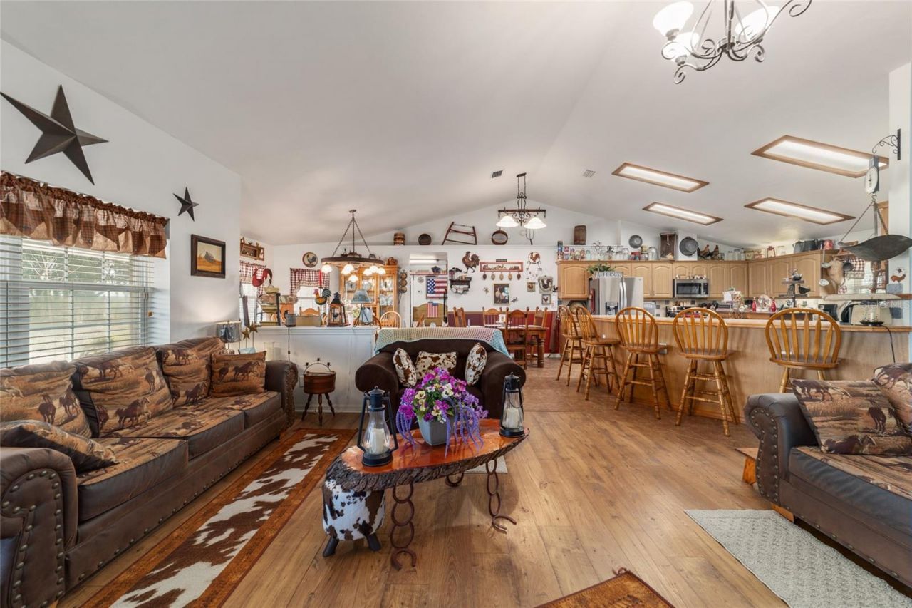 19355 SW 25th Place, Dunnellon, FL 34431 Photo