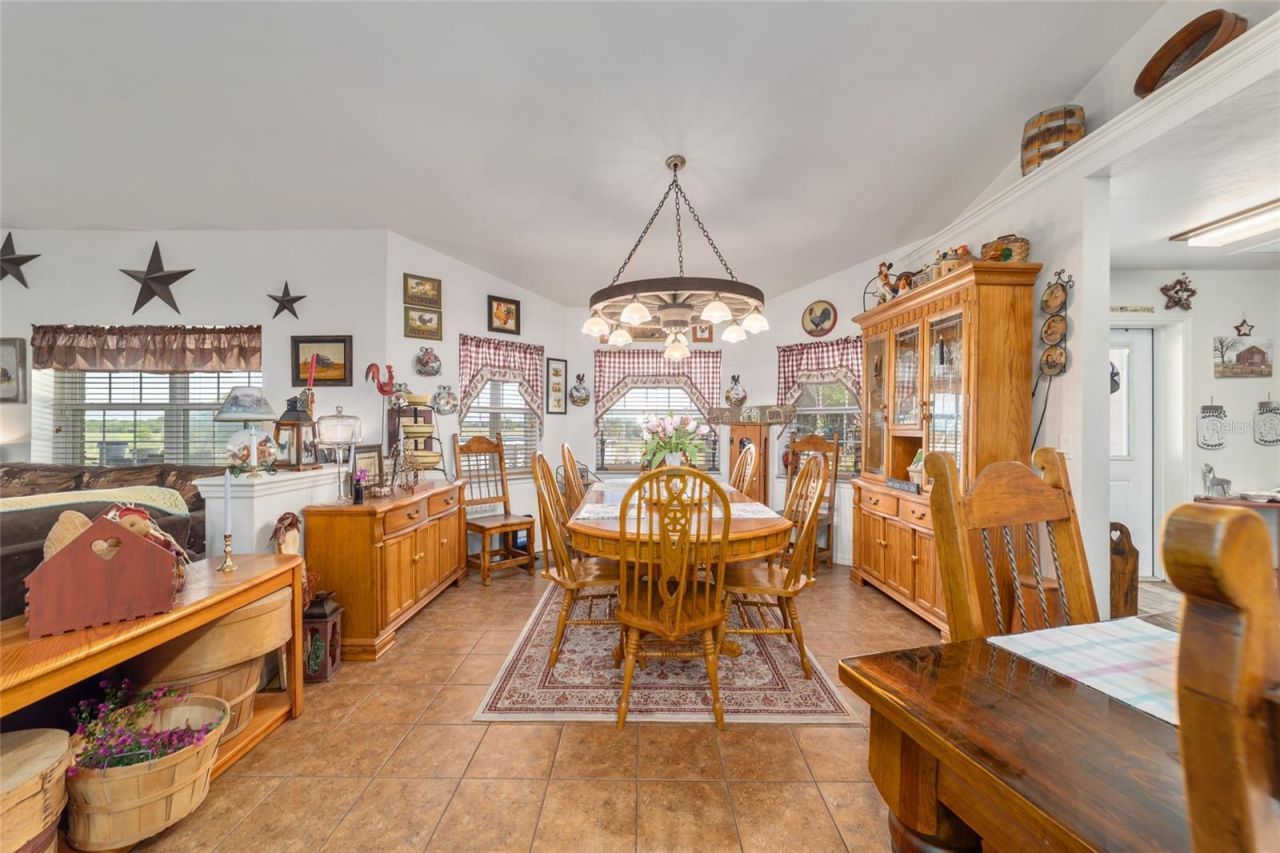 19355 SW 25th Place, Dunnellon, FL 34431 Photo