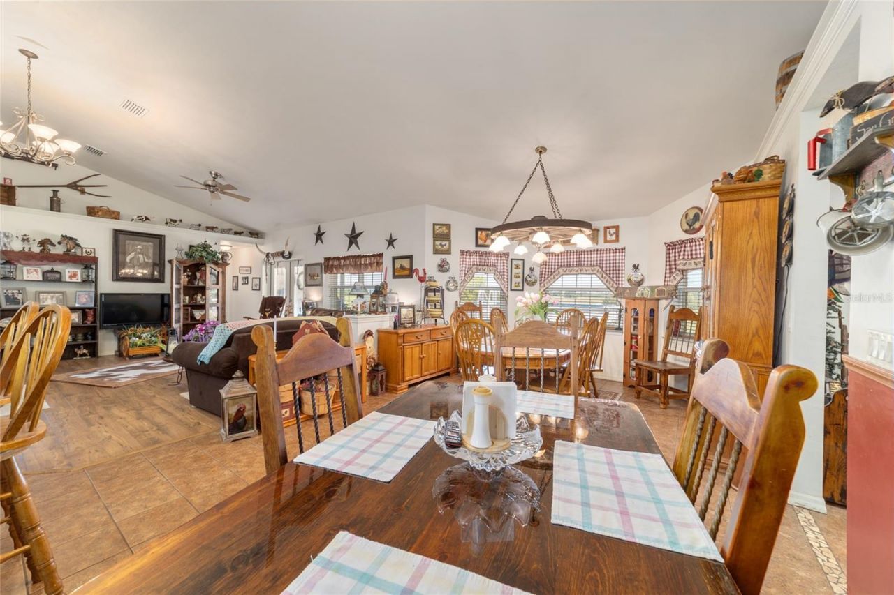 19355 SW 25th Place, Dunnellon, FL 34431 Photo