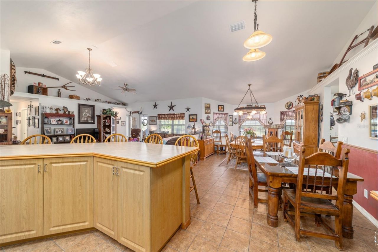 19355 SW 25th Place, Dunnellon, FL 34431 Photo