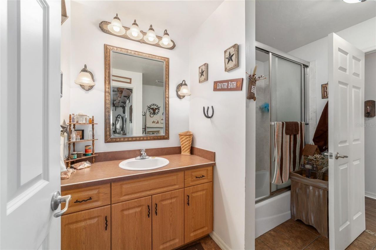 19355 SW 25th Place, Dunnellon, FL 34431 Photo