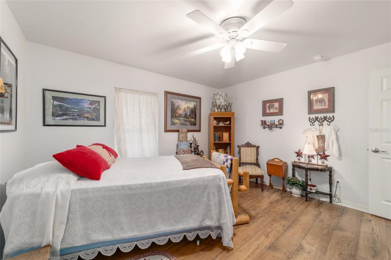 19355 SW 25th Place, Dunnellon, FL 34431 Photo