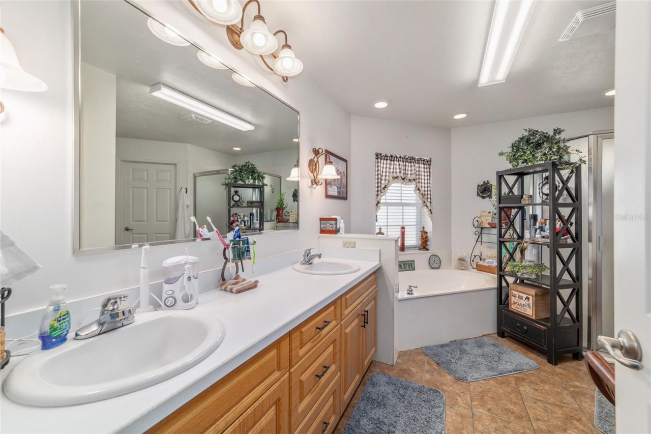 19355 SW 25th Place, Dunnellon, FL 34431 Photo