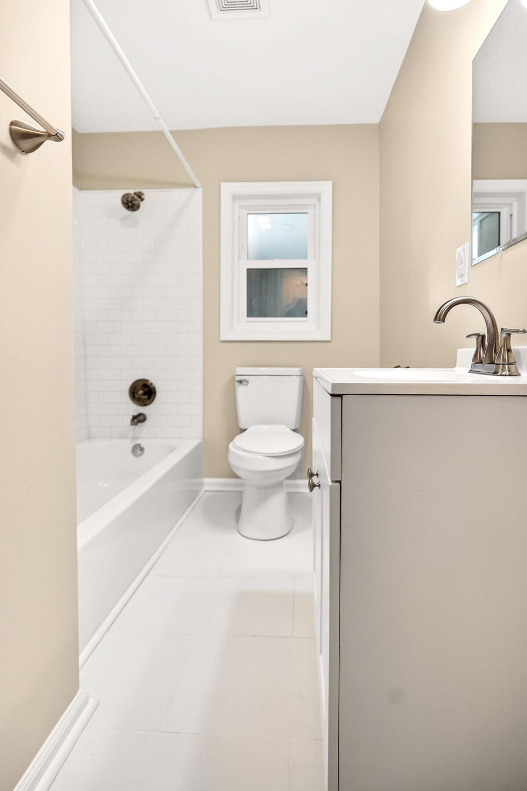 211 Water Wheel Road Photo 17