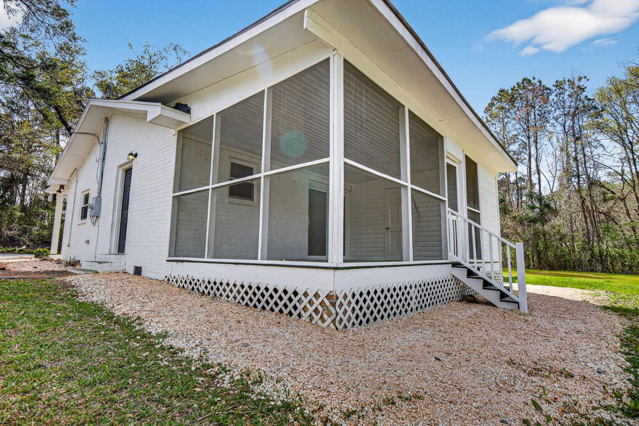 211 Water Wheel Road Photo 32