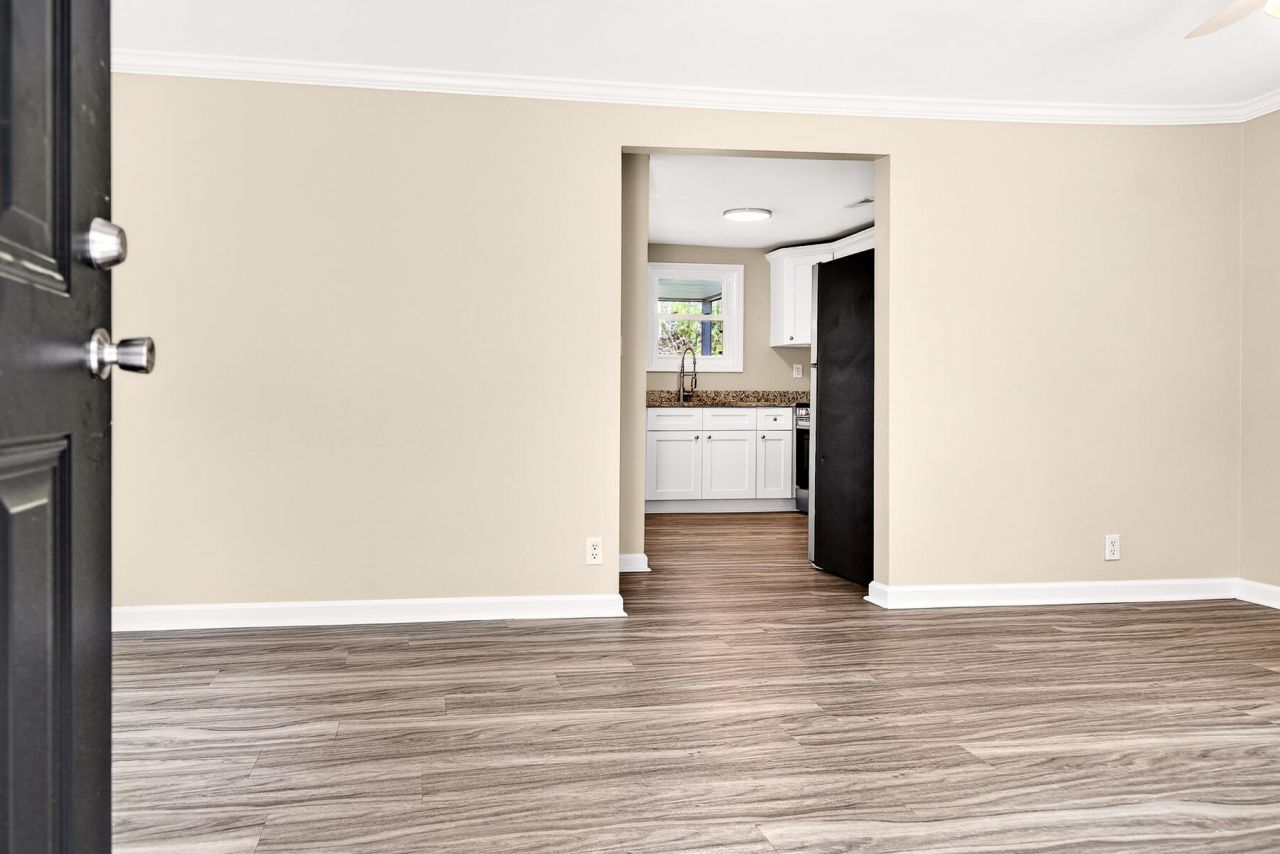 211 Water Wheel Road Photo 8