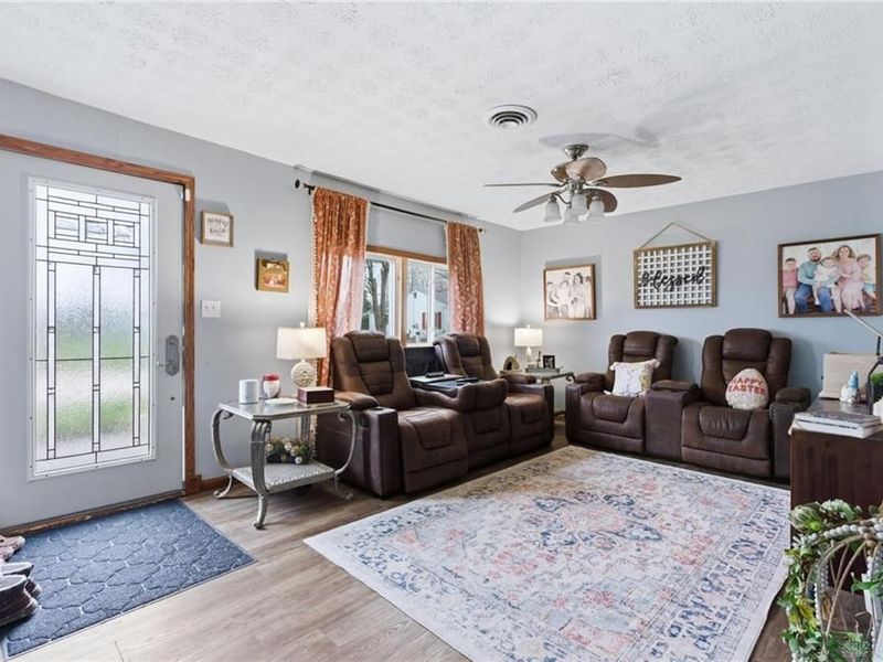 9321 Bruce Drive, Franklin, OH 45005 Photo 5