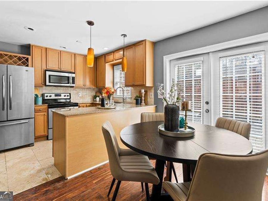 Property Image 9