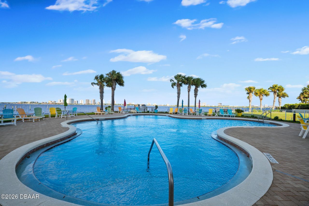 2801 S Ridgewood Avenue, Unit 712, South Daytona, FL 32119 Photo