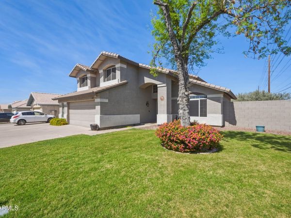 8310 W PERSHING Avenue, Peoria, AZ 85381