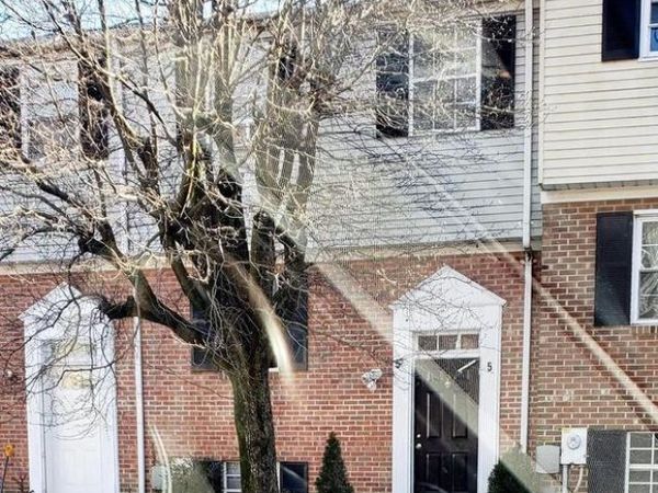 5 CARTWRIGHT COURT , ROSEDALE, MD 21237