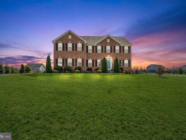 40 GINA DRIVE, ALLENTOWN, NJ 08501