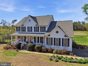 140 WOODS RIDGE LANE, REVA, VA 22735