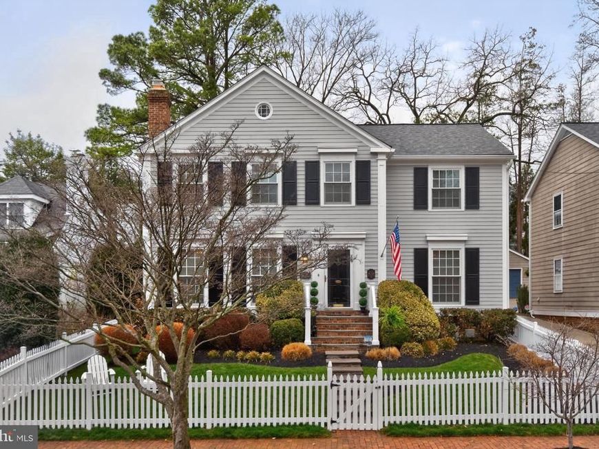 10206 Kensington Parkway, Kensington, MD 20895 Main Photo