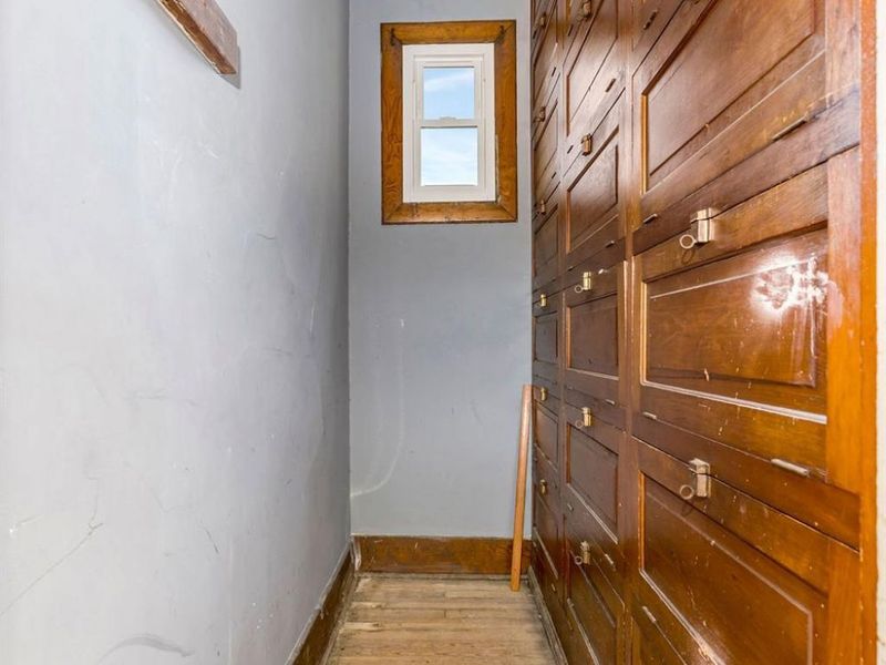 990 Burton Avenue, Cincinnati, OH 45229 Photo 24