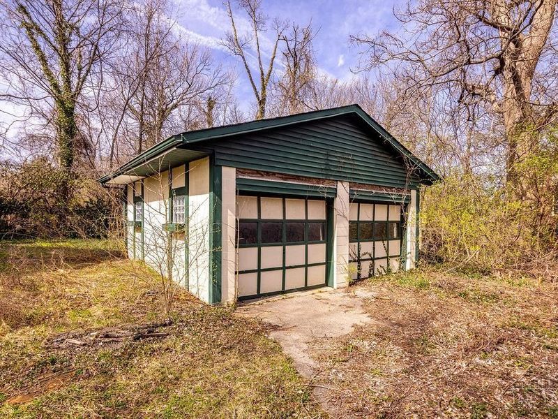 990 Burton Avenue, Cincinnati, OH 45229 Photo 4