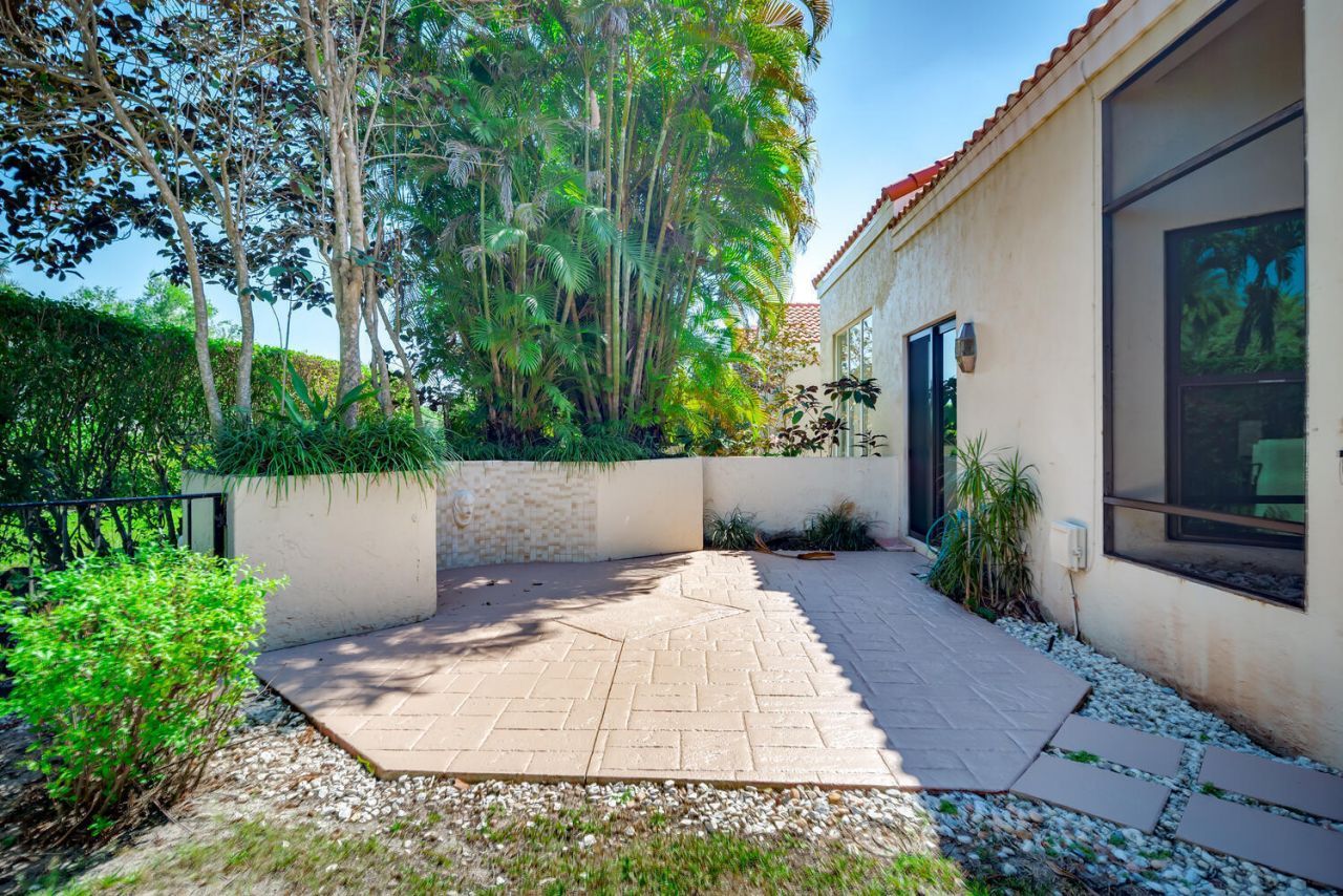 7481 Campo Florido, Boca Raton, FL 33433 Photo