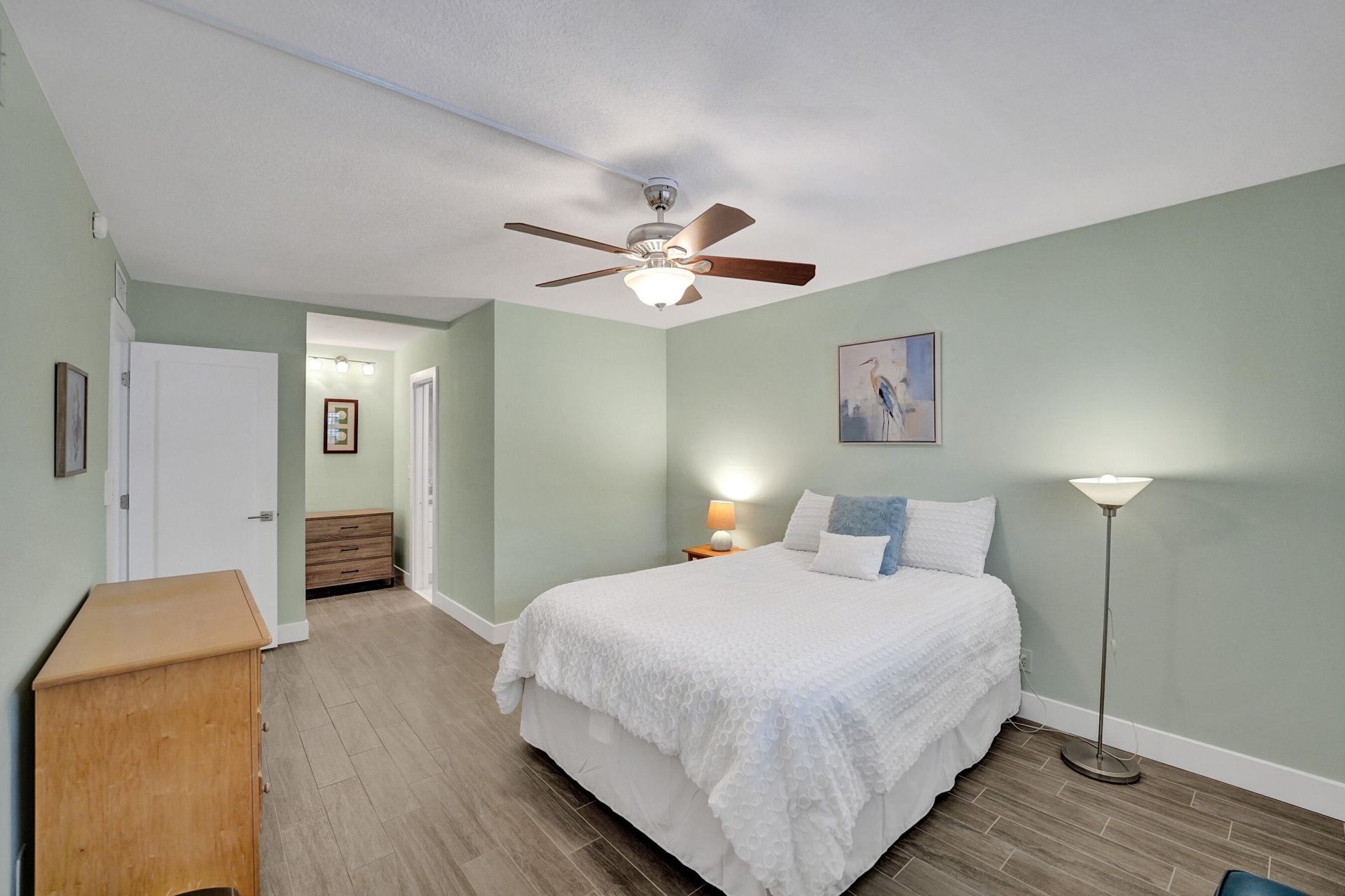 3145 NE 48th Court, Unit 215, Lighthouse Point, FL 33064 Photo