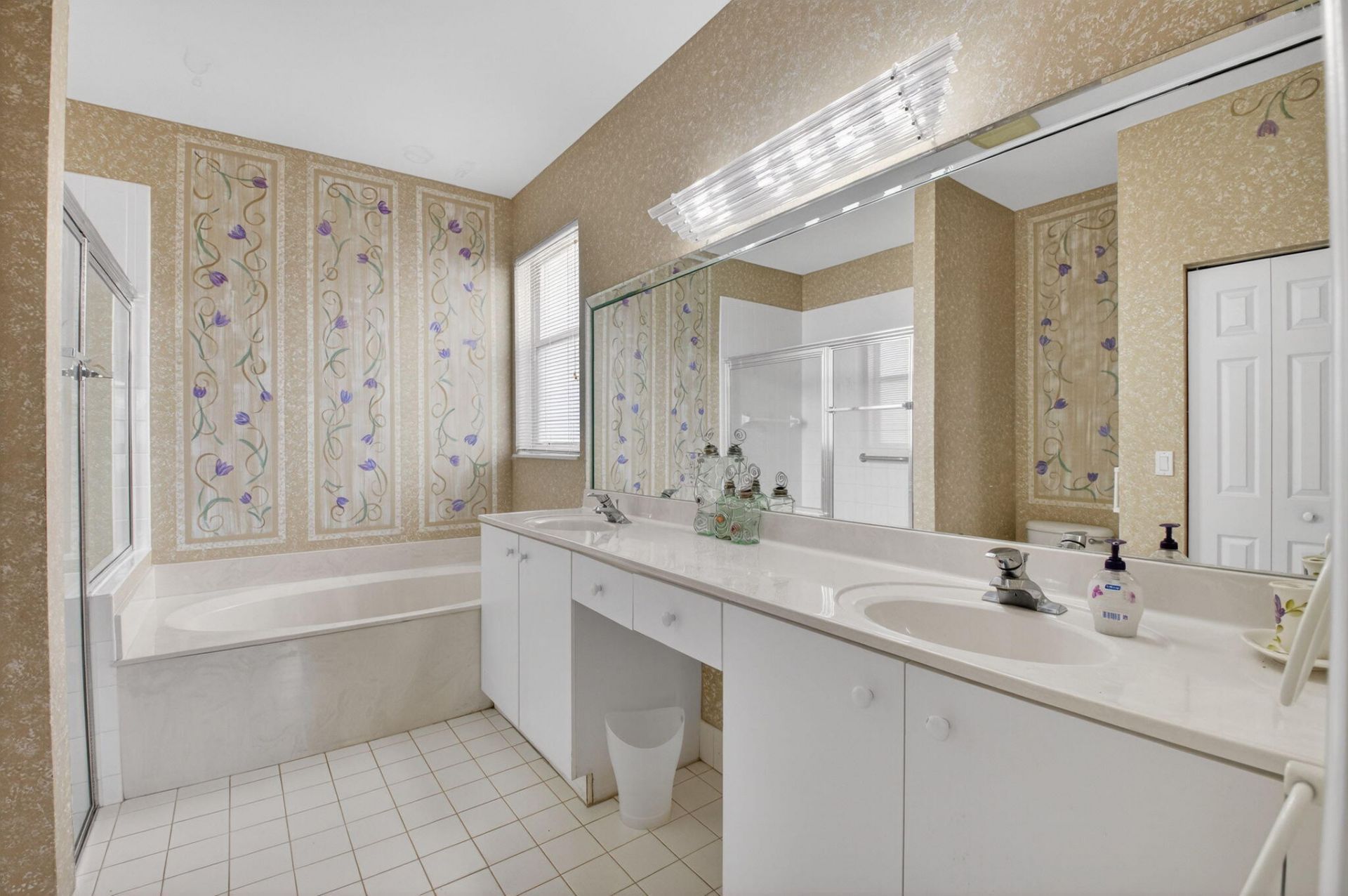 10585 Royal Caribbean Circle, Boynton Beach, FL 33437 Photo