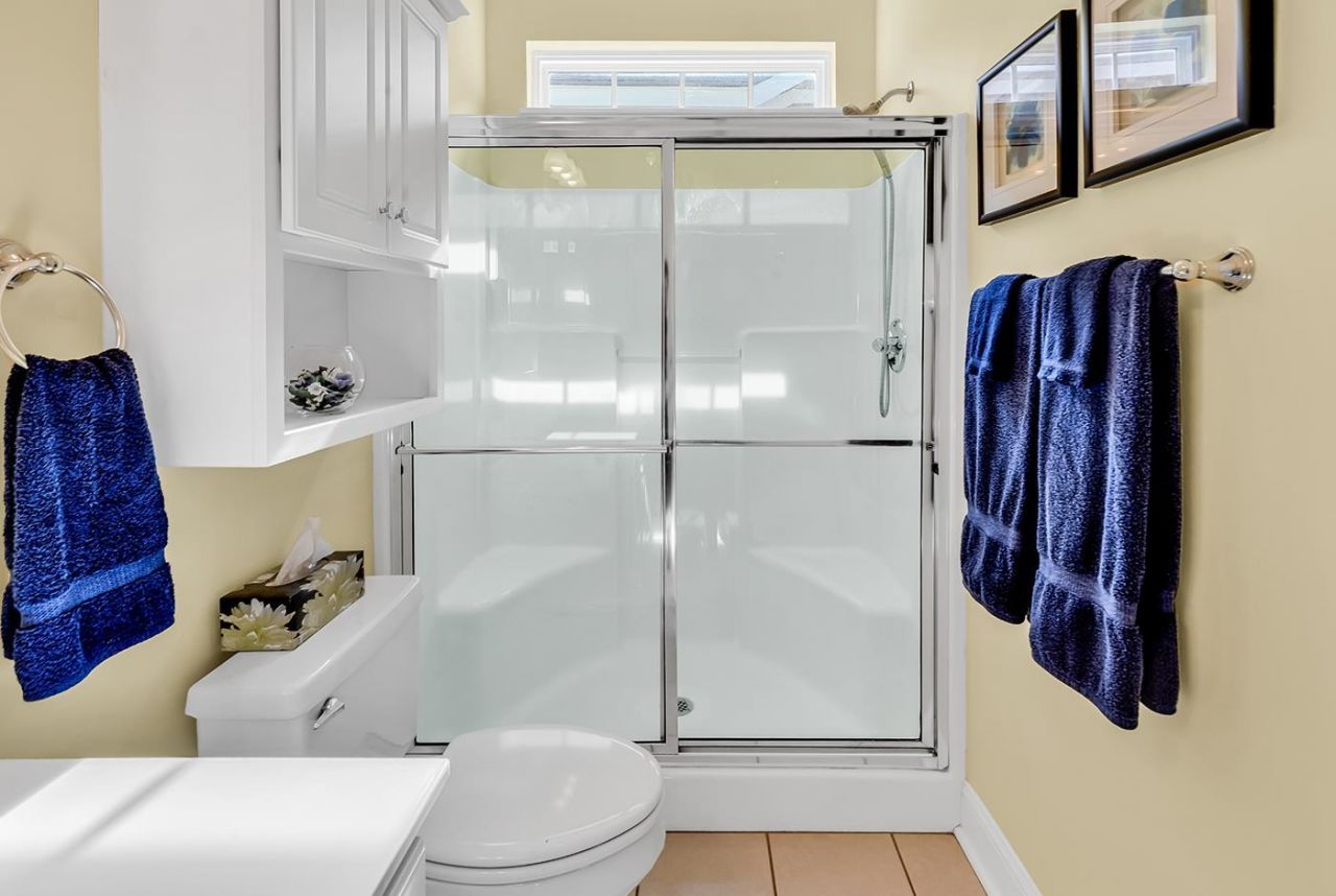 606 Trawler Bay Ct. Photo 36