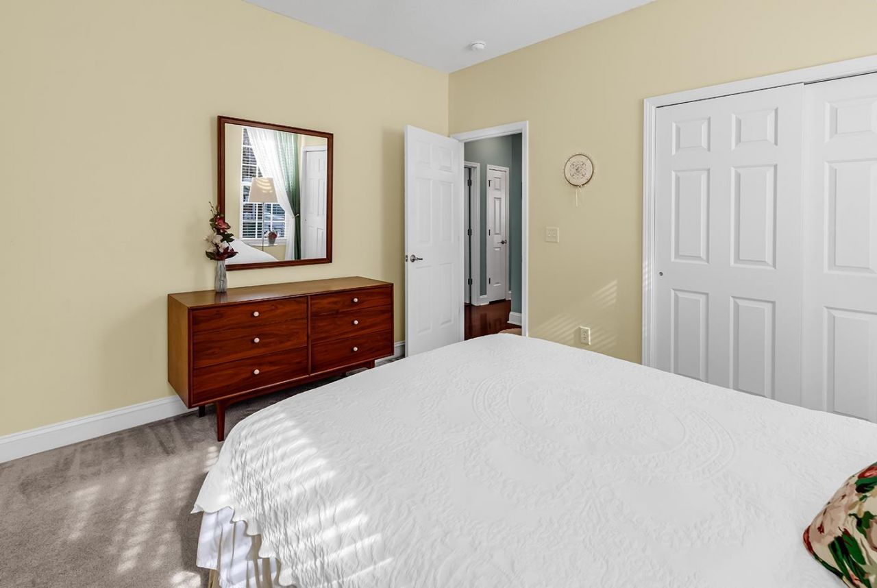 606 Trawler Bay Ct. Photo 38