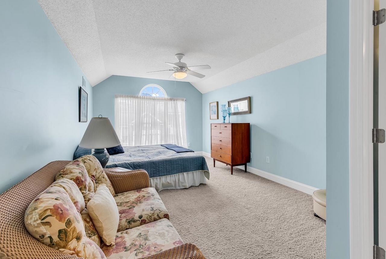 606 Trawler Bay Ct. Photo 49