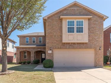 9032 Yellow Cedar Trail, Fort Worth, TX 76244