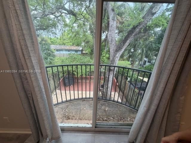 2927 SW 18th Ter, Fort Lauderdale, FL 33315 Photo