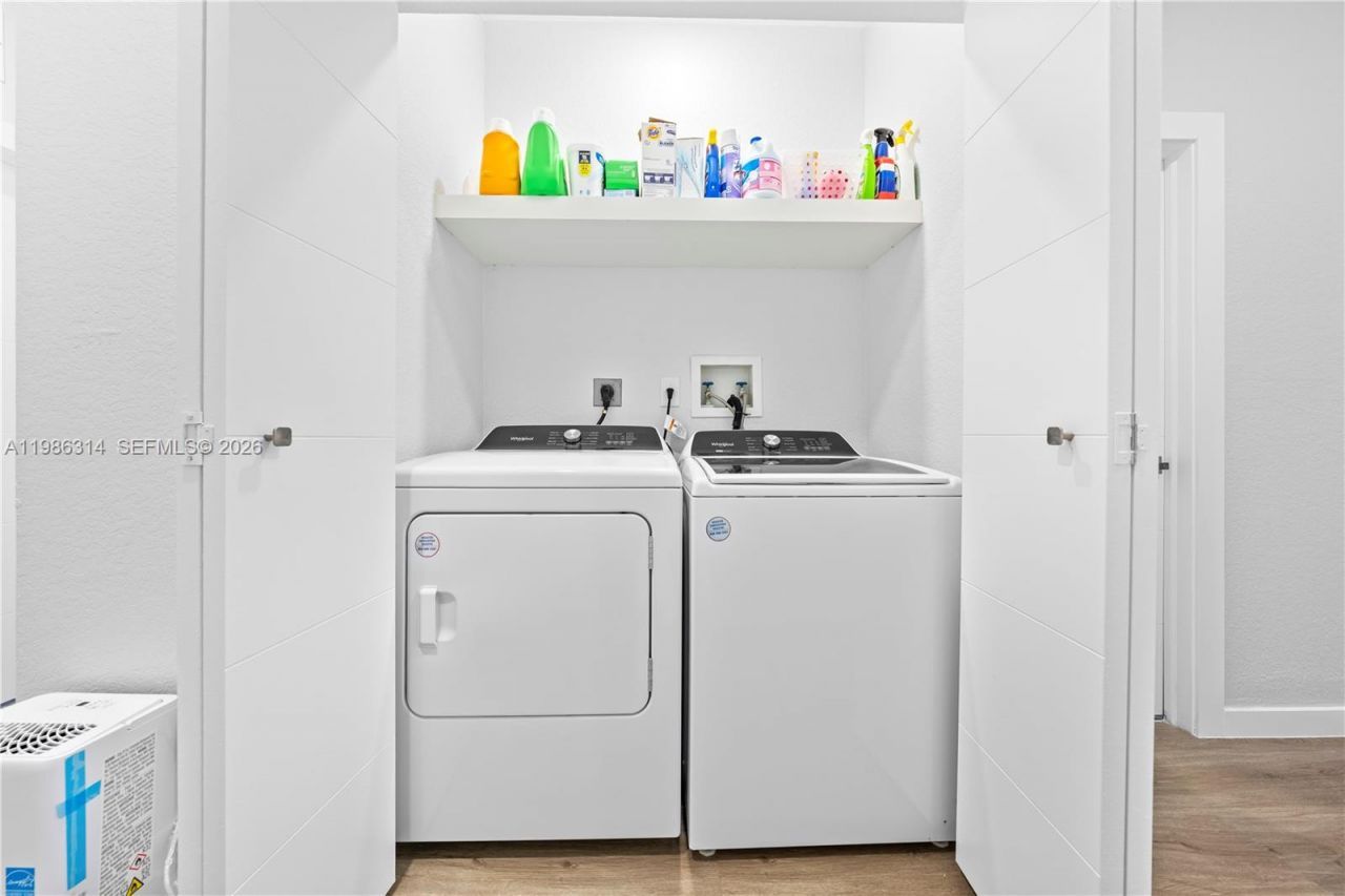 7827 NW 116th Ave, Doral, FL 33178 Photo