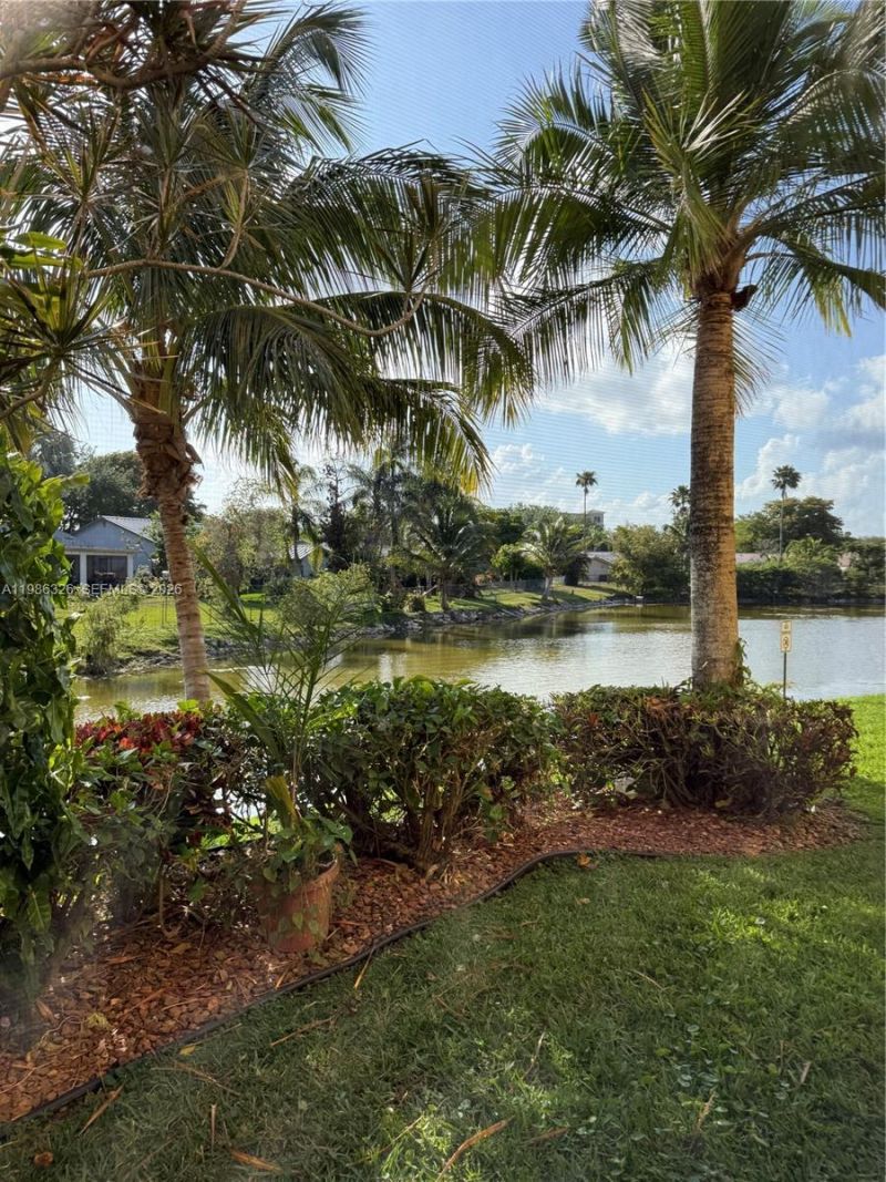 11477 NW 39th Ct , Unit 104-1, Coral Springs, FL 33065 Photo