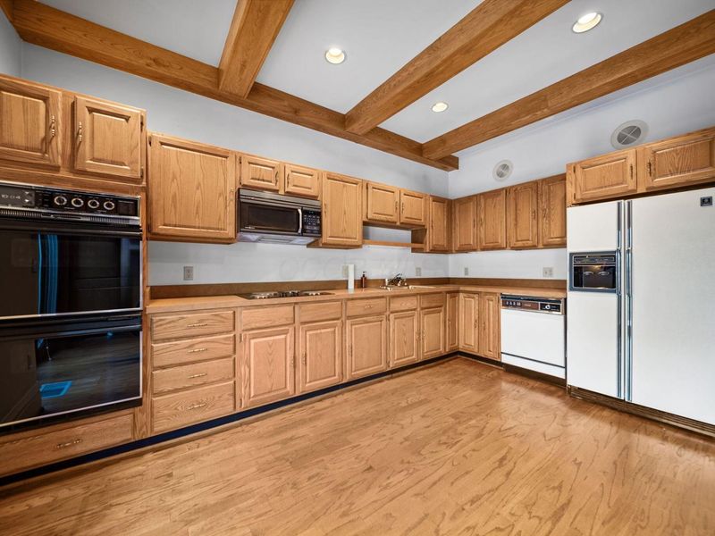 420 W 6th Avenue, Columbus, OH 43201 Photo 13