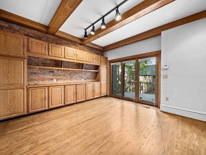 420 W 6th Avenue, Columbus, OH 43201 Photo 25