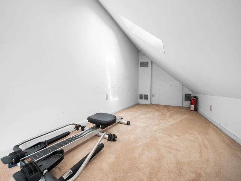 420 W 6th Avenue, Columbus, OH 43201 Photo 37