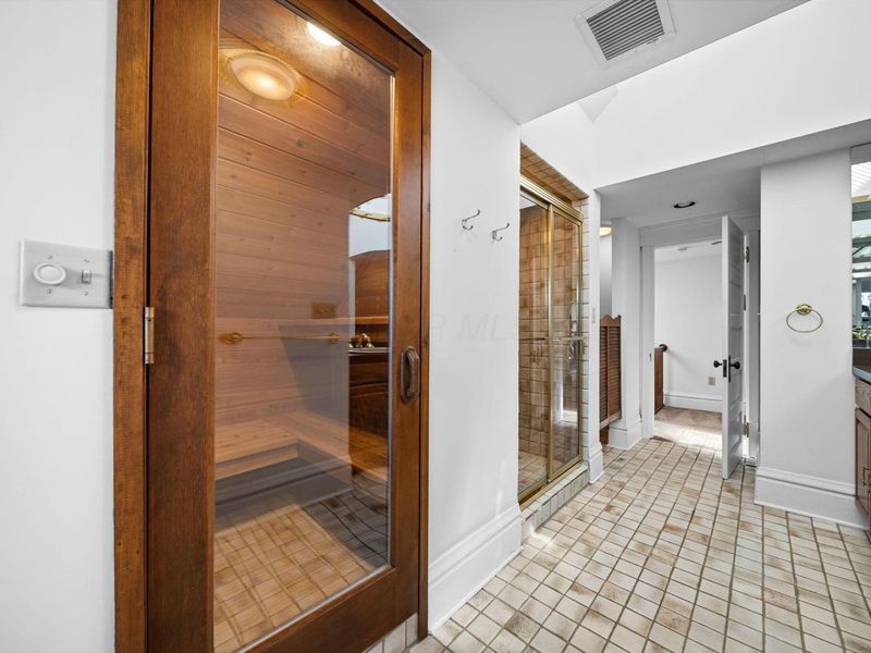 420 W 6th Avenue, Columbus, OH 43201 Photo 42