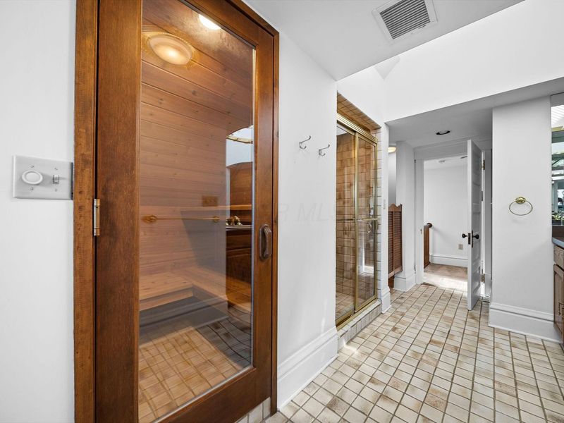 420 W 6th Avenue, Columbus, OH 43201 Photo 43