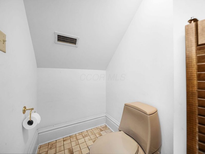 420 W 6th Avenue, Columbus, OH 43201 Photo 46