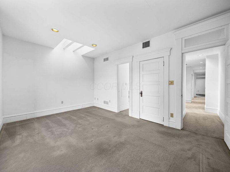 420 W 6th Avenue, Columbus, OH 43201 Photo 9