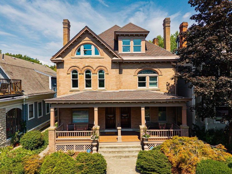 422 W 6th Avenue, Columbus, OH 43201 Photo 1
