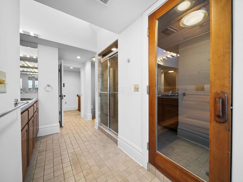 422 W 6th Avenue, Columbus, OH 43201 Photo 39