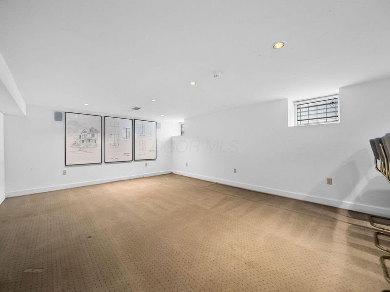 422 W 6th Avenue, Columbus, OH 43201 Photo 43