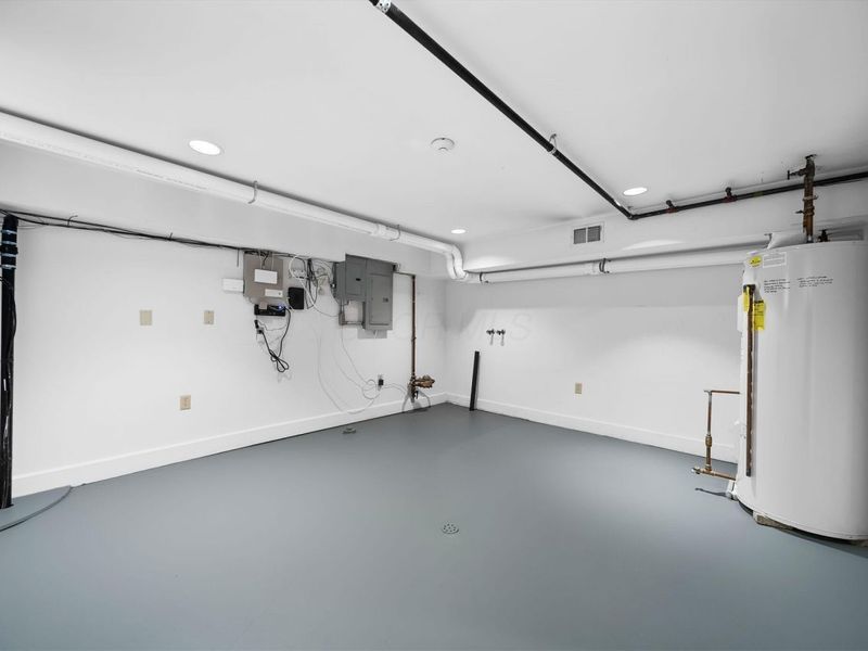 422 W 6th Avenue, Columbus, OH 43201 Photo 49