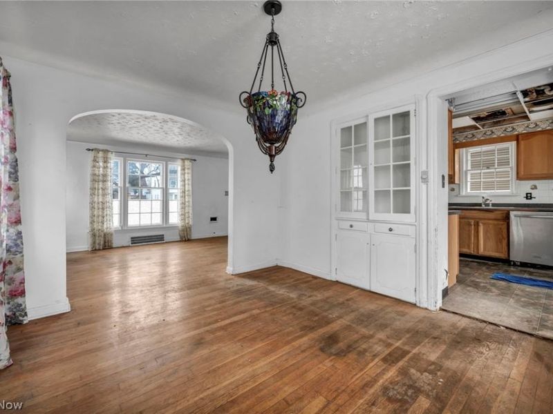 9704 S Highland Avenue, Garfield Heights, OH 44125 Photo 12