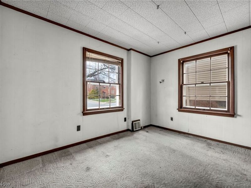 9704 S Highland Avenue, Garfield Heights, OH 44125 Photo 17